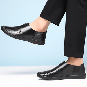Chaussures décontractées pour hommes en cuir uni à enfiler, semelle extérieure en caoutchouc, fond plat, style minimaliste ajouré, pour l'été et l'automne - Product Image 5