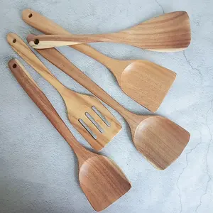 Accessori da cucina in Acacia naturale di alta qualità utensili da cucina utensili da cucina in legno pentole Set di utensili in legno per la casa