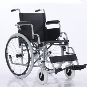<span class=keywords><strong>Fauteuil</strong></span> <span class=keywords><strong>roulant</strong></span> manuel en acier robuste avec double barre transversale, design pliable, accoudoirs rabattables, repose-pieds amovibles pour usage extérieur - Product Image 3