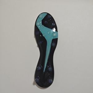Semelle de football en TPU légère et confortable Kezhi, prix de gros, anti-âge, pour terrain en herbe - Product Image 3