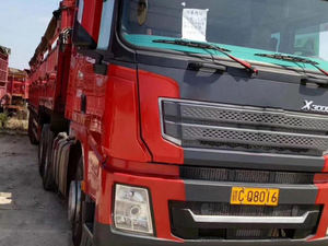 Shacman camión tractor <span class=keywords><strong>camion</strong></span> cabeza 6x4 conductor 10 neumáticos shacman h3000 430hp tractor - Product Image 4