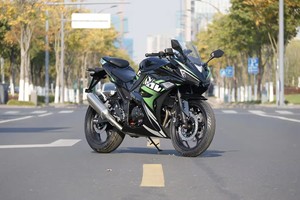 Usine directe haute vitesse <span class=keywords><strong>400</strong></span> <span class=keywords><strong>CC</strong></span> 4 temps bicylindre refroidi à l'eau ABS moteur à essence modèle adulte <span class=keywords><strong>moto</strong></span> de course - Product Image 2