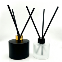 Diffuseur d'arômes de parfum de luxe noir mat, flacon de 100 ml, 200 ml, couvercle en aluminium carré avec pulvérisateur à pompe
