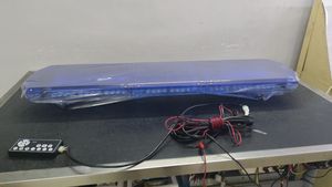 Barre lumineuse LED clignotante haute intensité de 47 pouces en alliage d'aluminium 120W 12V Faisceau combiné IP-67 Étanche Ajustement universel Ambulance - Product Image 6