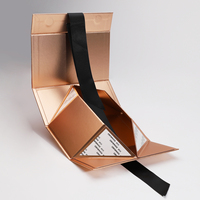 Boîte cadeau pliable en or rose de luxe avec fermeture magnétique et ruban personnalisé pour vêtements, cosmétiques et cadeaux haut de gamme