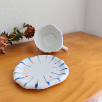 Ensemble de tasses à fleurs en porcelaine sous glaçure dessinées à la main, plateau fait main, poignée ergonomique, tasses compatibles lave-vaisselle/micro-ondes, haute valeur esthétique