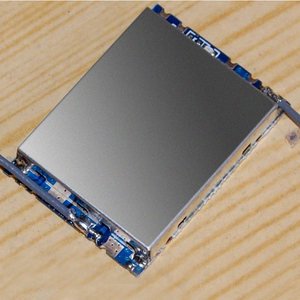 Amplificateur de signal bidirectionnel 2,4 GHz avec circuit périphérique simple et stable / Amplificateurs et comparateurs - Product Image 4