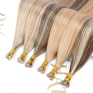 Extensioni per <span class=keywords><strong>capelli</strong></span> russi <span class=keywords><strong>di</strong></span> qualità, morbide, con trama invisibile Genius Weft, a doppia tessitura, in <span class=keywords><strong>capelli</strong></span> umani Remy premium, <span class=keywords><strong>colore</strong></span> Balayage - Product Image 2