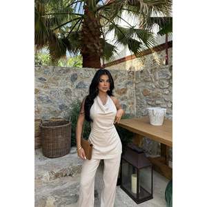 Ensemble de costume beige basique pour femmes - Product Image 2