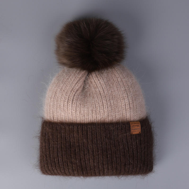 สีน้ำตาล