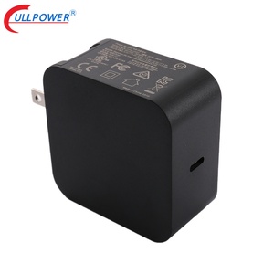 Caricatore PD da 30W con prese CA intercambiabili (5V 3A, 9V 3A, 12V 2A, 15V 2A, 20V 1.5A) - Spine AU, EU, UK, US - Certificazione RoHS Livello VI - Product Image 5