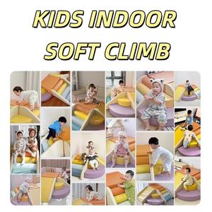 Cadre d'escalade intérieur en PU souple Lit rampant coulissant Escaliers Sentiments de bébé Échelle d'entraînement <span class=keywords><strong>Structure</strong></span> de jeu combinée pour 0-6 ans - Product Image 6