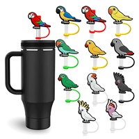 En gros, Capuchons de paille en silicone anti-poussière en forme d'oiseau perroquet, Breloques pour paille pour gobelet Stanley, Logo personnalisé disponible