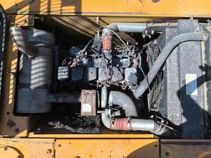 Excavatrice Hyundai 210 d'occasion, haute qualité et prix bas, vente en promotion, fabriquée en Corée. - Product Image 4