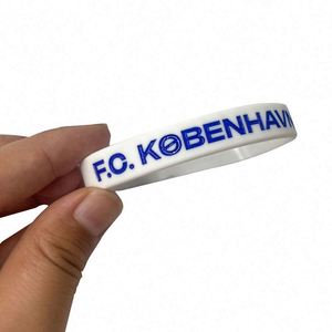 Bracelet en caoutchouc personnalisé avec logo imprimé en relief pour cadeaux promotionnels - Product Image 5