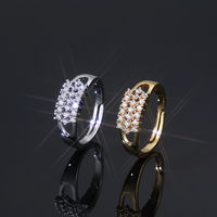 OUGEPHELI Bague en Argent Sterling 925 Plaqué Or/Argent avec Moissanite en Grappe et Sertissage Pavé, Bande Ouverte, Bijou Tendance pour Femme