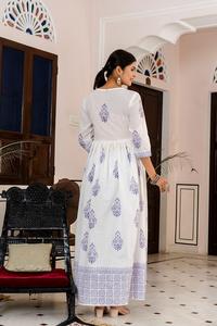 Thanh lịch màu trắng và màu xanh in anarkali kurti thiết lập với phù hợp với dupatta cho một cái nhìn phong cách và truyền thống - Product Image 3