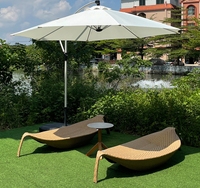 Mobilier d'extérieur Chaise longue en rotin en forme de feuille Offre Spéciale la plage Piscine Chaise longue en rotin