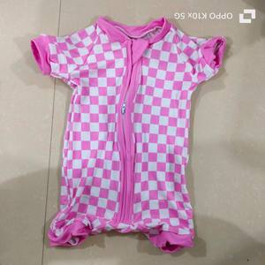 Mono Corto de Bambú Tejido al por Mayor para Bebé, Diseño de Vaca de las Tierras Altas, Unisex, Cierre de Cremallera YKK de Dos Vías - Product Image 4