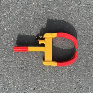 Poteau de sécurité pour parking, en acier poli, avec verrouillage de pneu et déverrouillage par clé, modèle PL-04, 45x25x7cm - Product Image 2