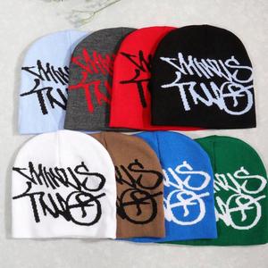 Bonnet d'hiver pour hommes en gros, 100 % acrylique, casquette de sport Y2K, bonnet jacquard tricoté, bonnets jacquard personnalisés - Product Image 1