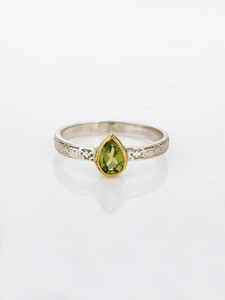 Shivas Echo est une bague en argent captivante conçue en forme de Lord Shivas damru - Product Image 2