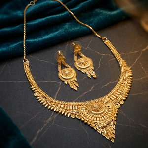 Venta al por mayor de joyas de diseño floral tradicional chapado en oro de 14K 18K 24K, collares de formación, conjunto de collares de moda rellenos de oro de latón. - Product Image 3