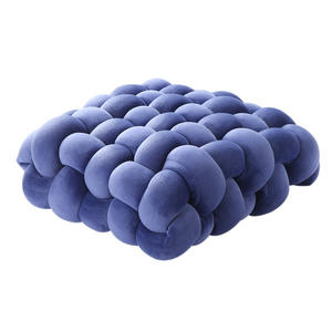 Le plus récent oreiller de tresse créative <span class=keywords><strong>coussin</strong></span> doux chambre <span class=keywords><strong>coussin</strong></span> carré noeud <span class=keywords><strong>boule</strong></span> jeter oreiller - Product Image 3