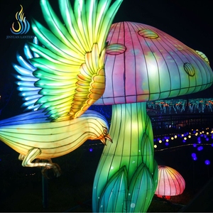 Reino Encantado de Hongos Gigantes Iluminados para Halloween y Navidad - Resistentes al Agua y de Gran Venta - Product Image 5