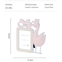 Marco de Fotos de Aleación de Zinc Esmaltado Rosa 2x3 con Diseño de Cigüeña para Bebé, Regalo para Recién Nacidos, Fabricación OEM