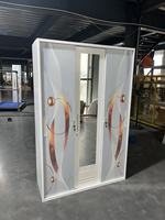 Armoire coulissante en acier à 3 portes avec tiroir inférieur, armoire de chambre durable, armoire de rangement pour vêtements pour hôtel et appartement, vente en gros