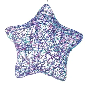 Il Kit di lanterne a stella 3D String Art per bambini la vendita di Amazon crea una lampada a stella illuminata con 20 lampadine a LED multicolori