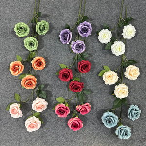 Rosas artificiales de seda con 3 cabezas para decoración de bodas - Product Image 1