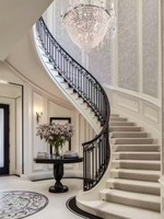Escalier en colimaçon avec marches en bois, balustrade en verre, poteaux en alliage d'aluminium et main courante pour escalier courbé