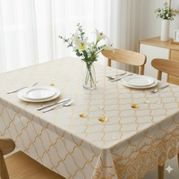 Nappe de table jetable en PVC imprimé floral moderne de luxe, 54 pouces de long, imperméable, dorée, personnalisable pour la maison et les mariages