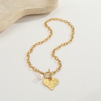 Collier en acier inoxydable plaqué or 18 carats avec fermoir à bascule, pendentif cœur, chaîne de perles d'eau douce, bijoux vintage pour femmes