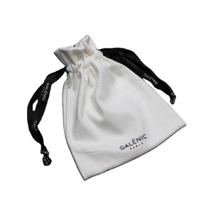 Durable and High Quality Eco Friendly Drawstring Bag Christmas Velvet Bag - Product Image 1