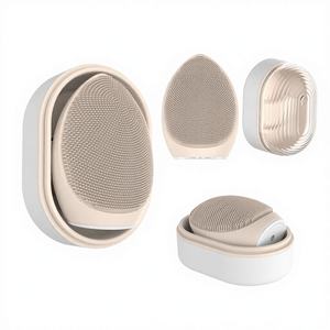 Appareil de soin de la peau rechargeable en silicone de luxe, étanche IPX7, pour le nettoyage du visage - Product Image 2