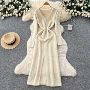 Vestido midi de punto elegante con cuello en V y abertura para mujer, estilo imperio, ideal para el verano - Product Image 4