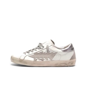 Zapatillas Deportivas de Plataforma Ligeras con Cordones de Cuero y Estrella Dorada para Mujer, Zapatillas Metálicas Brillantes, Estilo Casual para Caminar - Product Image 1