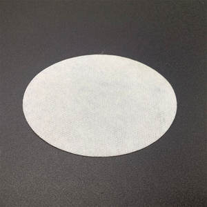 แผ่นปิดตา MediCare ขนาด 6 ซม. แบบไม่ถักทอ ใช้แล้วทิ้ง สำหรับปิดแผลปฐมพยาบาล ชนิดที่ 1 วัสดุปิดแผลแบบมีกาว - Product Image 1