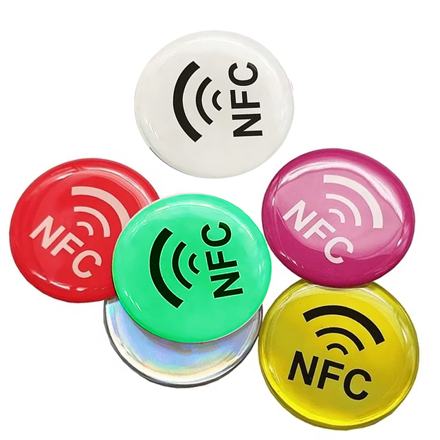 Customized Logo Qr Code NFC Phone Sticker Google Facebook Social Media Sharing NFC Epoxy Tag