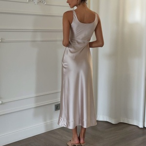Vestido Midi de Satén Color Champán para Mujer, Modelo 2026, Cuello Cuadrado, Sin Mangas, Ajustado, Formal, Servicio Personalizado OEM ODM - Product Image 2