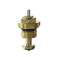 Collecteur thermostatique vert Aiguille intérieure Noyau en laiton Manuel Hydronique Radiant Chauffage par le sol Collecteur en acier inoxydable
