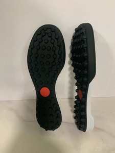 HT-9KC0322 พื้นรองเท้าฟุตบอลยางแบบฟรีสไตล์ขายส่ง ป้องกันการสึกหรอ รองรับการปรับแต่งสี ขนาด และโลโก้ โรงงานจิ่นเจียง - Product Image 2