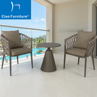 Ensemble de meubles de jardin pour hôtel moderne, resort, véranda extérieure, table basse ronde en aluminium 3 pièces, chaises de salle à manger pour petit balcon