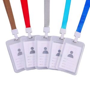 Heada Nouveau Porte-cartes et porte-badges en plastique transparent détachable avec logo personnalisé, design portable et fonction de protection - Product Image 1