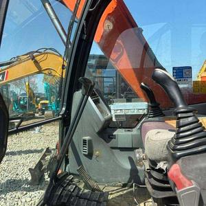 Excavatrice sur chenilles d'occasion Doosan DX85R-3 de 8,6 tonnes avec une force de déchirement de 53,9 kN et une profondeur de creusement de 4750 mm à vendre en stock - Product Image 5