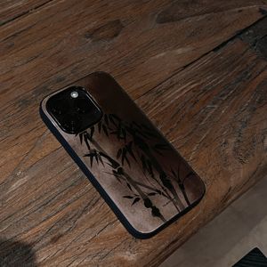 Funda Plegable para Teléfono de Estilo Chino, Original, de TPU+PC, con Protector de Cámara y Cubierta de Vidrio para 15/14/13 Pro/i17 Pro, Diseño de Astronauta - Product Image 4