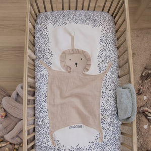 Ropa de cama infantil de algodón orgánico con divertidos patrones de animales Productos de cama para niños - Product Image 1